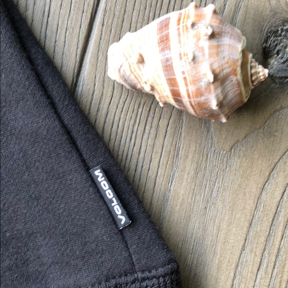 Volcom hoodie - Picture 5 of 6